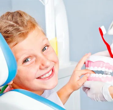 Dudak Damak Yarıkları - Prof. Dr. Hakan Ağır